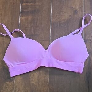 PINK Victoria's Secret Pink Seamless Bralette